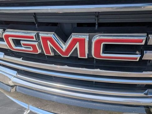Used 2023 GMC Acadia AT4 w/ Trailering Package AWD/4WD image 9