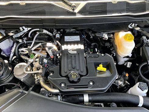 New 2026 RAM 5500 Tradesman AWD/4WD image 9