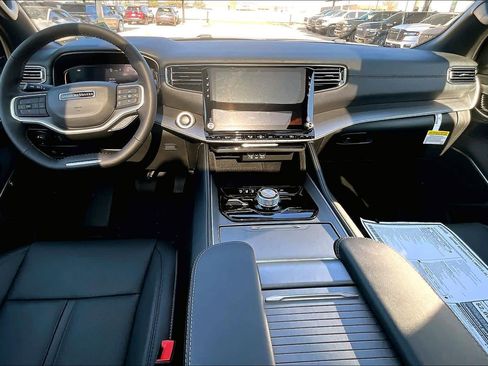 New 2026 Jeep Grand Wagoneer Limited AWD/4WD image 6