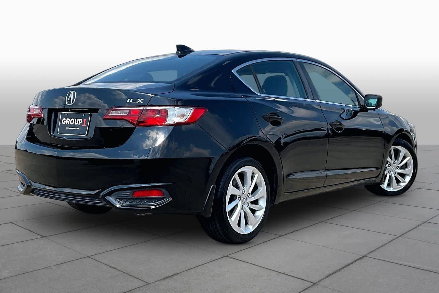 Used 2016 Acura ILX w/ Premium Package FWD image 13