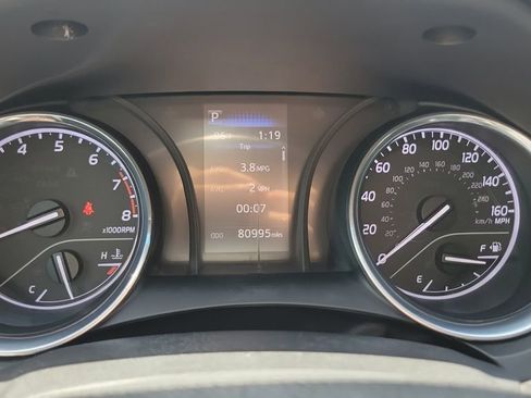 Used 2019 Toyota Camry SE FWD image 22
