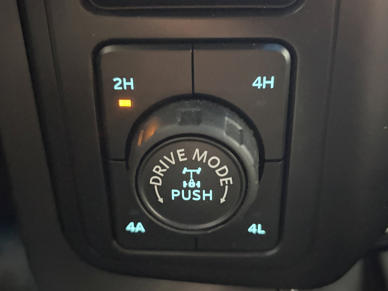 Used 2024 Ford F150 Lariat w/ Equipment Group 502A High AWD/4WD image 19