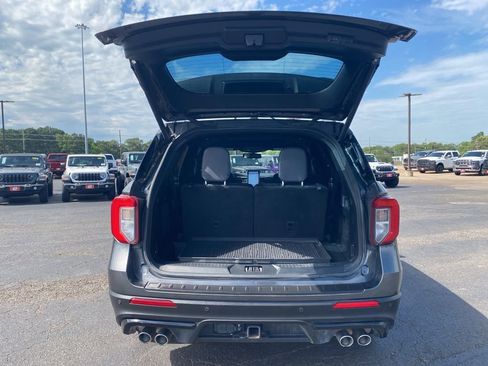 Used 2020 Ford Explorer ST w/ Premium Technology Package AWD/4WD image 39