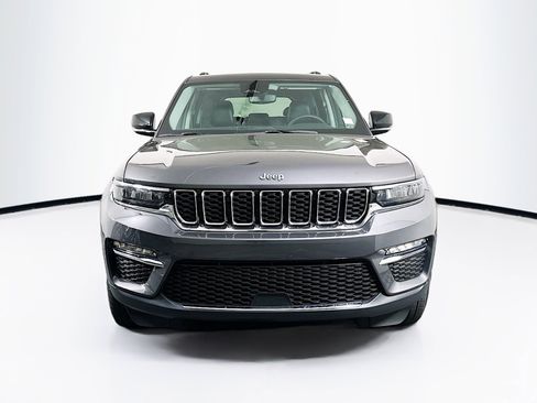 Used 2022 Jeep Grand Cherokee Limited 4xe image 2