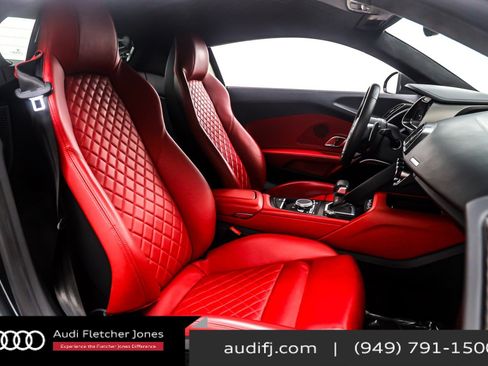 Used 2017 Audi R8 V10 plus image 7