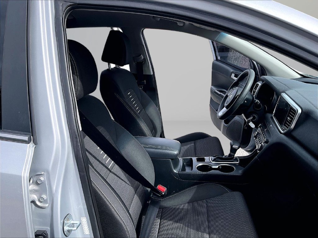 Used 2020 Kia Sportage LX w/ LX Popular Package FWD image 8