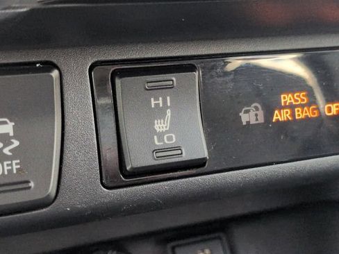 Certified 2023 Toyota RAV4 XLE Premium AWD/4WD image 23