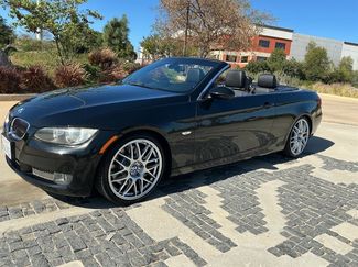 Used 2009 BMW 335i Convertible video 1