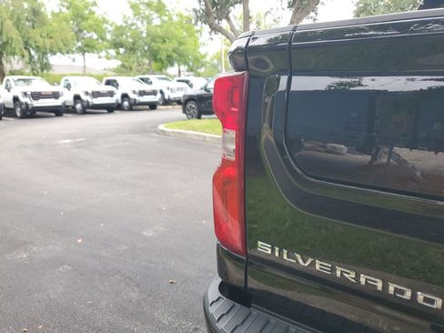 Certified 2024 Chevrolet Silverado 2500 High Country w/ Technology Package AWD/4WD image 27