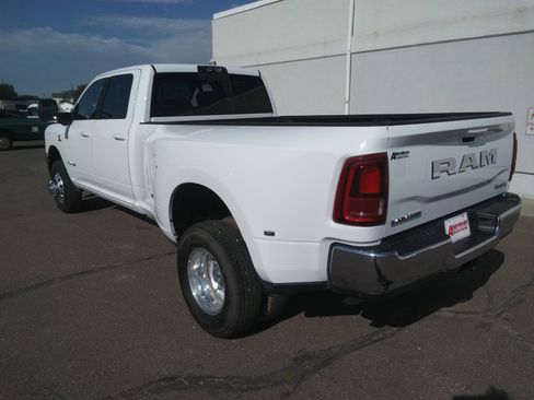 New 2025 RAM 3500 Laramie image 7