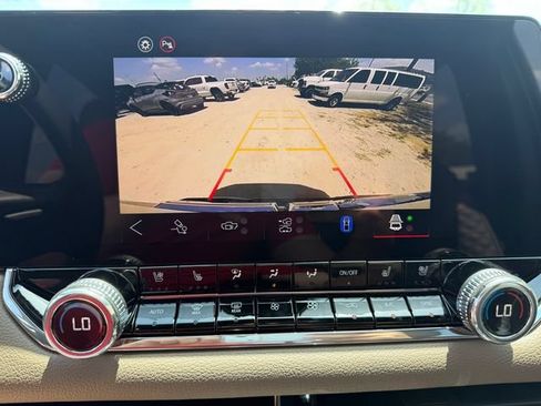 New 2026 GMC Canyon Denali AWD/4WD image 13
