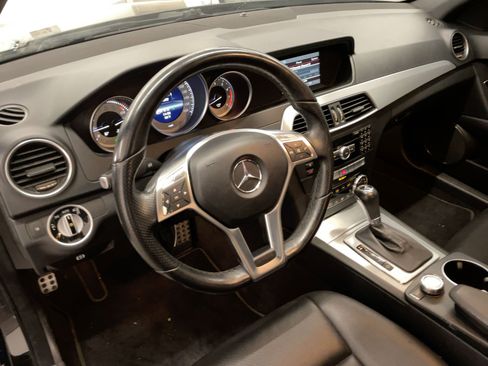 Used 2013 Mercedes-Benz C 250 C 250 Sport image 4
