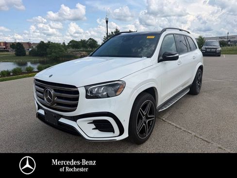 Used 2024 Mercedes-Benz GLS 450 4MATIC image 1