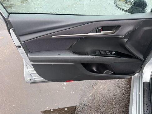 Used 2025 Toyota Camry LE FWD image 20