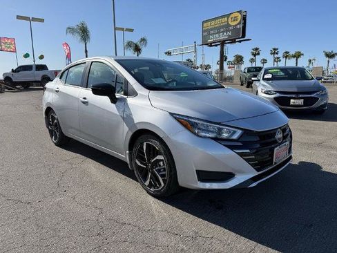 New 2025 Nissan Versa SR w/ Trunk Package FWD image 1