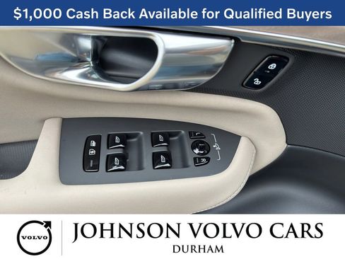 New 2026 Volvo XC90 B5 Plus w/ Protection Package Premier AWD/4WD image 11