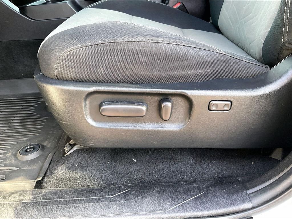 Used 2022 Toyota Tacoma TRD Sport w/ Technology Package AWD/4WD image 27