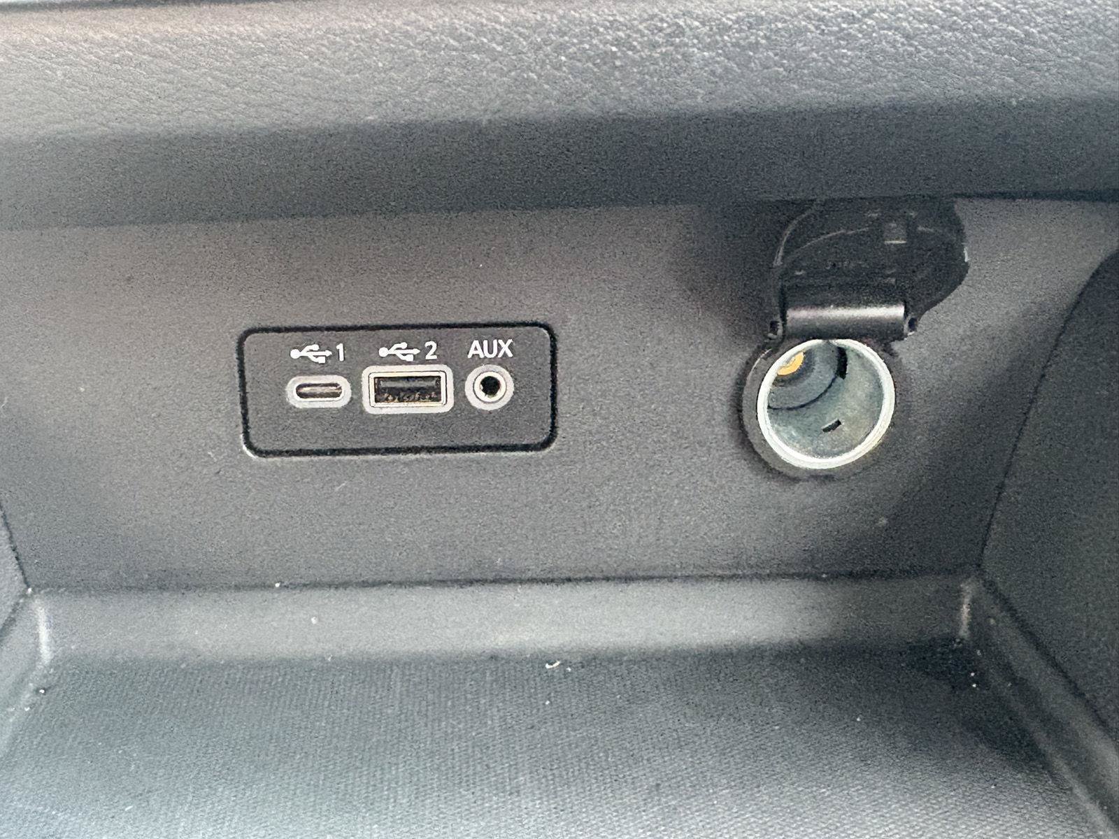 Used 2025 Nissan Altima 2.5 SV FWD image 20