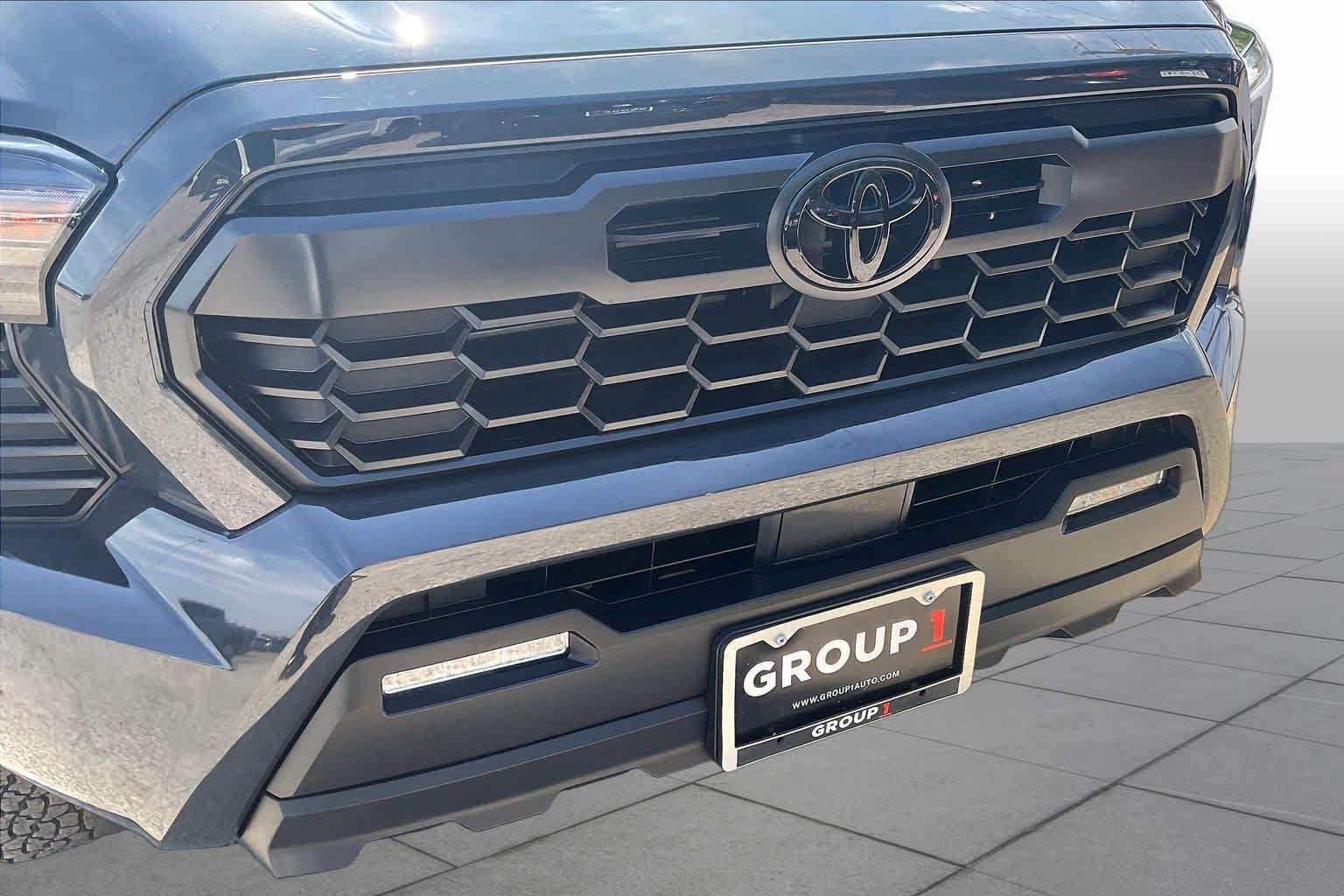 Used 2026 Toyota Tacoma TRD Off-Road AWD/4WD image 29