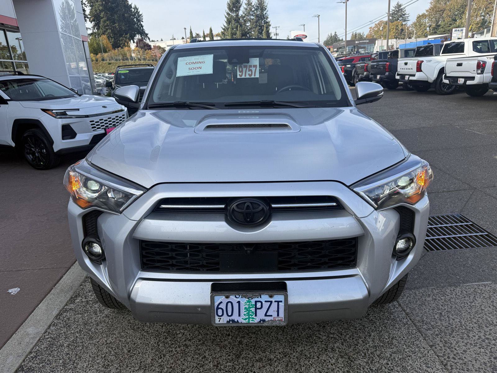Used 2024 Toyota 4Runner TRD Off-Road Premium w/ Off Road Premium Plus Package AWD/4WD image 9