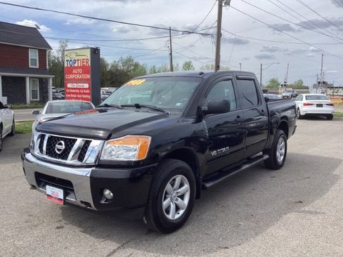 Used 2014 Nissan Titan SV w/ SV Value Truck Package image 1