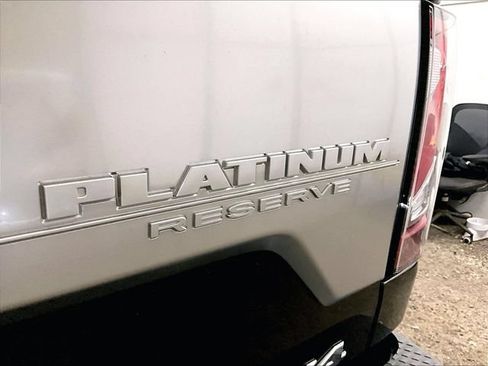 Used 2022 Nissan Titan Platinum Reserve w/ Moonroof Package AWD/4WD image 13