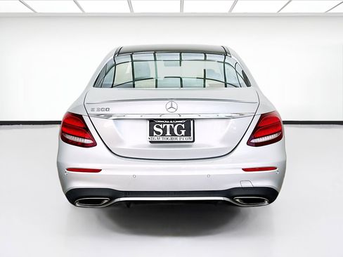 Used 2019 Mercedes-Benz E 300 image 5