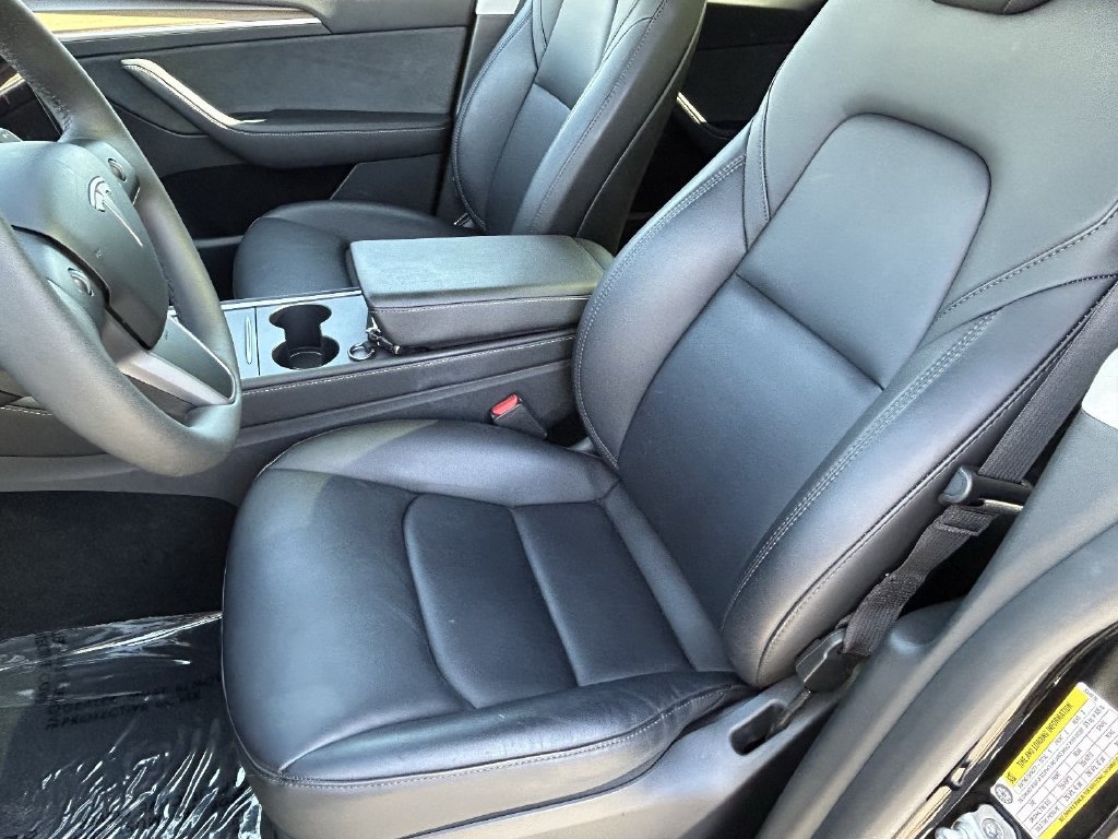 Used 2023 Tesla Model Y 2WD image 19