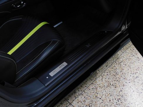 Used 2020 Aston Martin DB11 AMR image 92