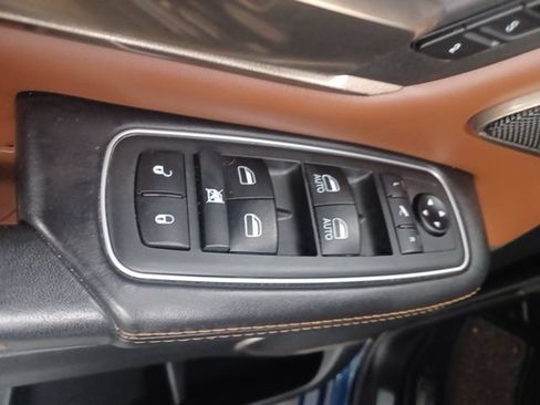 Used 2021 RAM 1500 Limited AWD/4WD image 19