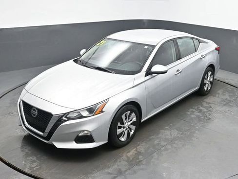 Used 2021 Nissan Altima 2.5 S image 18