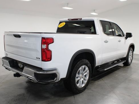 Used 2024 Chevrolet Silverado 1500 LTZ image 9