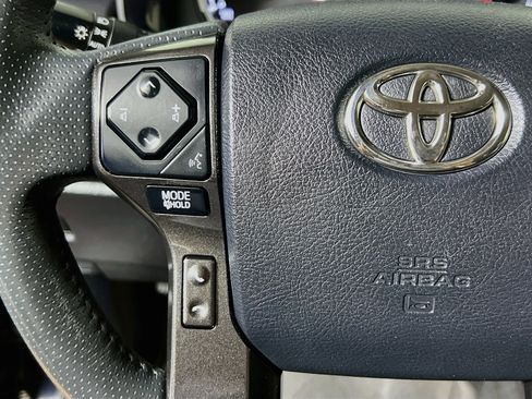 Used 2022 Toyota 4Runner TRD Pro AWD/4WD image 18
