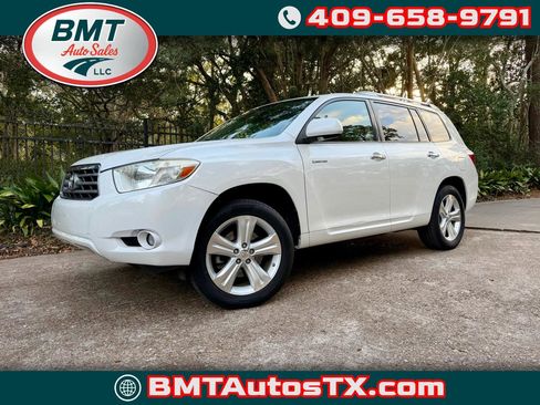 Used 2010 Toyota Highlander Limited image 1