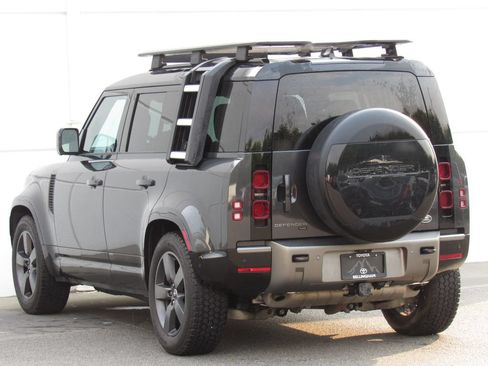 Used 2023 Land Rover Defender 110 X-Dynamic SE AWD/4WD image 5