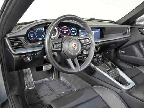 Certified 2020 Porsche 911 Carrera 4S AWD/4WD image 4