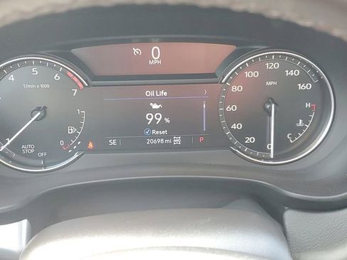 Certified 2023 Cadillac XT4 Premium Luxury image 15