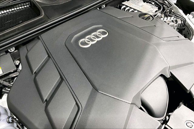 Used 2025 Audi Q7 3.0T Premium Plus w/ Premium Plus Package AWD/4WD image 22