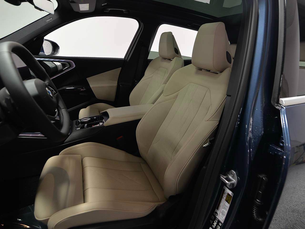Used 2026 BMW X3 xDrive30i w/ Convenience Package AWD/4WD image 8