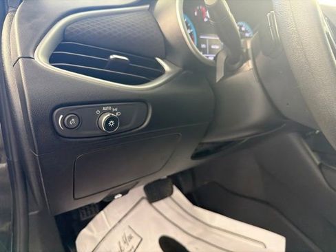 Used 2022 Chevrolet Malibu LS w/ LPO, Floor Liner Package FWD image 15