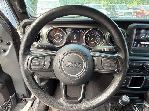 Used 2023 Jeep Wrangler Unlimited Sport AWD/4WD image 26