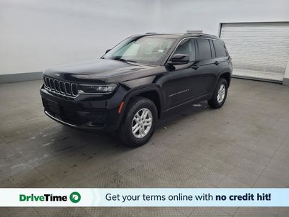 Used 2023 Jeep Grand Cherokee Laredo