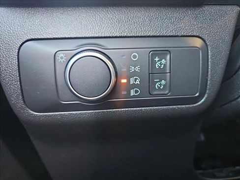 Certified 2022 Ford Escape SE image 18