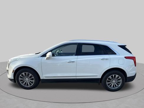 Used 2017 Cadillac XT5 Luxury FWD image 10
