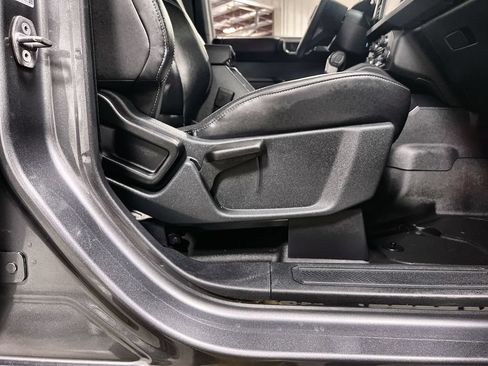 Certified 2025 Ford Bronco Badlands AWD/4WD image 30