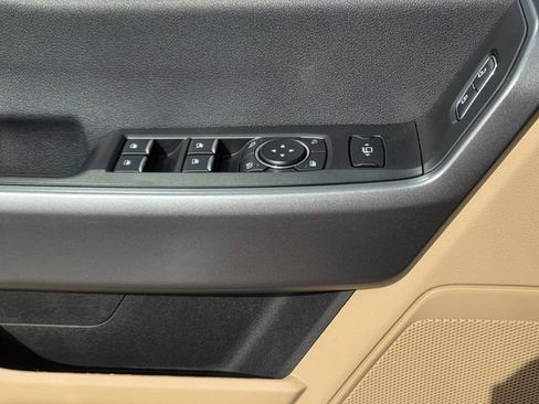 New 2026 Ford F250 XLT w/ FX4 Off-Road Package image 14