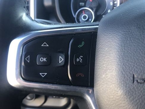 Used 2019 RAM 1500 Laramie image 13