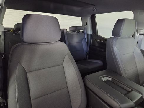 Used 2024 Chevrolet Silverado 1500 LT image 17