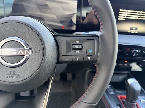 New 2026 Nissan Kicks SR w/ Cold Weather Package image 17