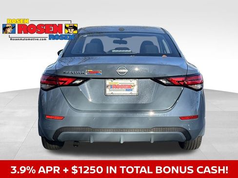 New 2025 Nissan Sentra SV image 4